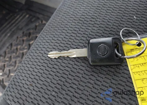 2002 Nissan Frontier Desert Runner Xe-V6 from USA, damaged, VIN 1N6ED26T82C316428